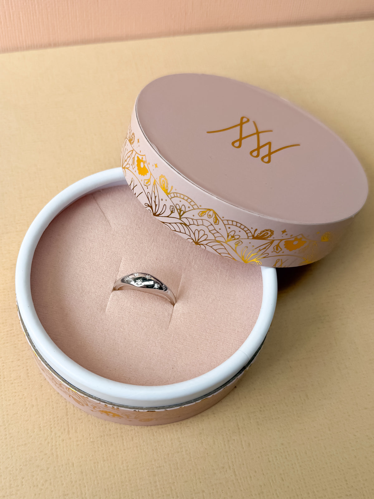 Lumos Ring