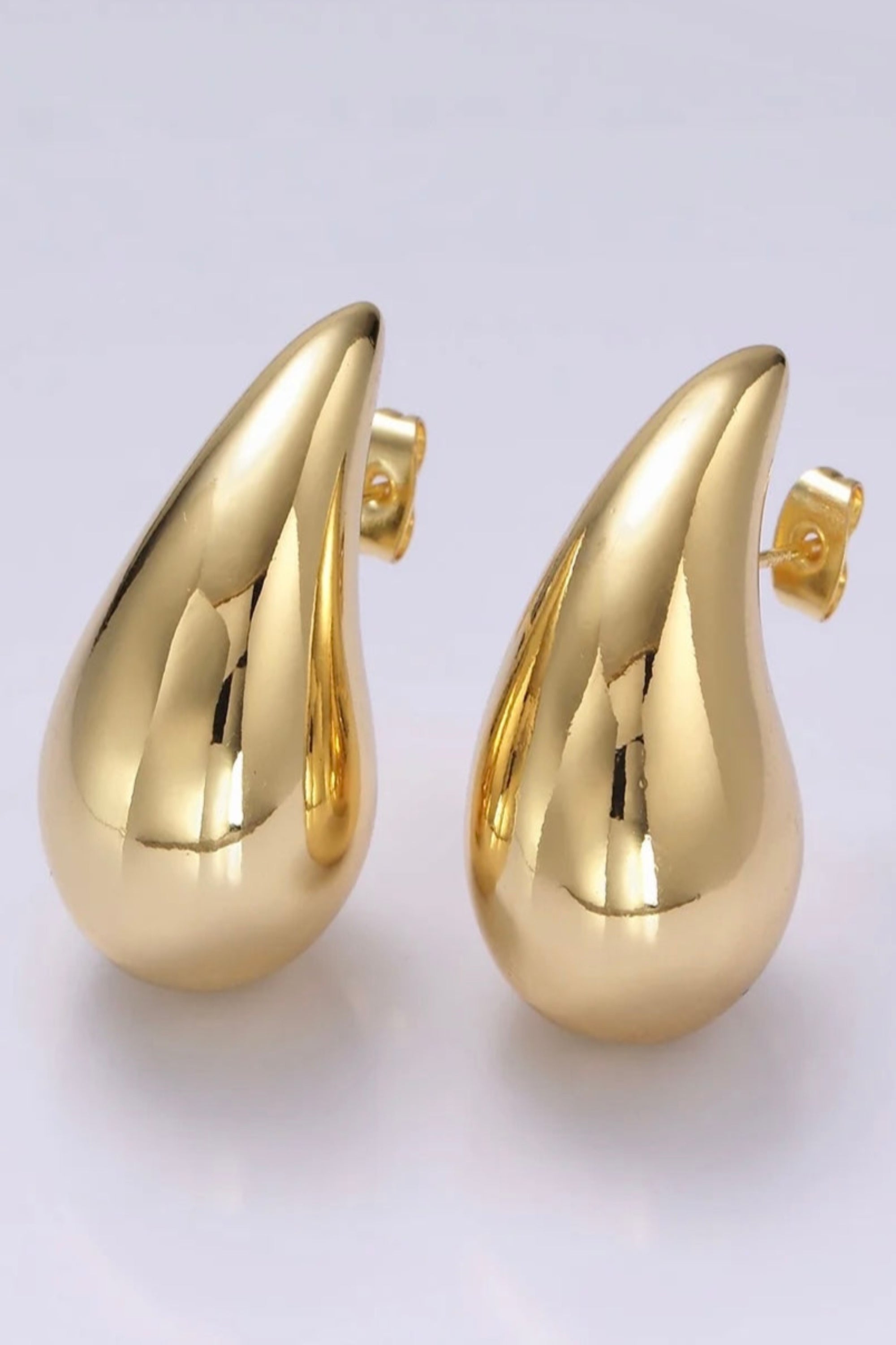 "Gold Filled Tear drop earrings Kylie Jenner style dupe chunky earring."